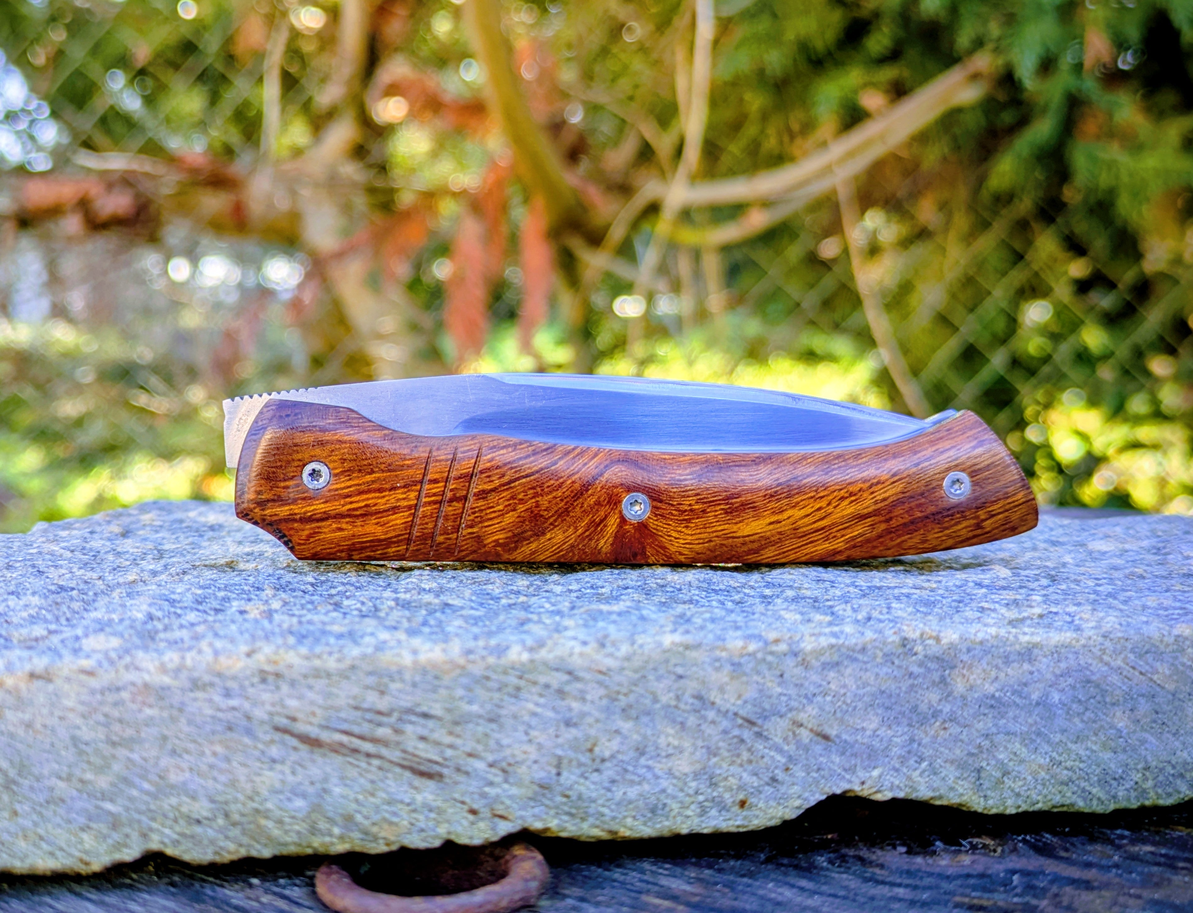 Couteau Pliant Artisanal | le Mastiff
