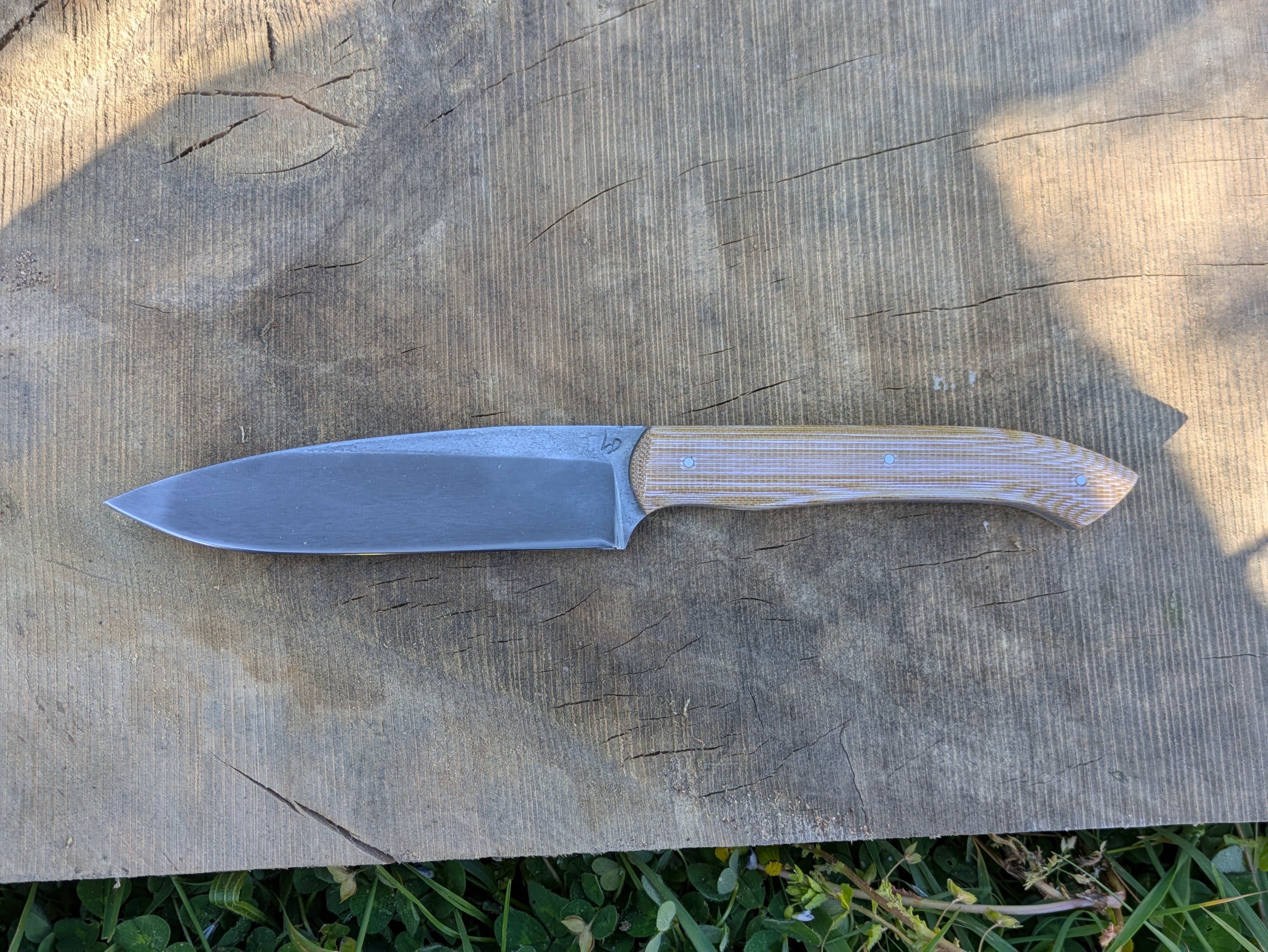 Couteau de Cuisine Artisanal | Le Ryu version table