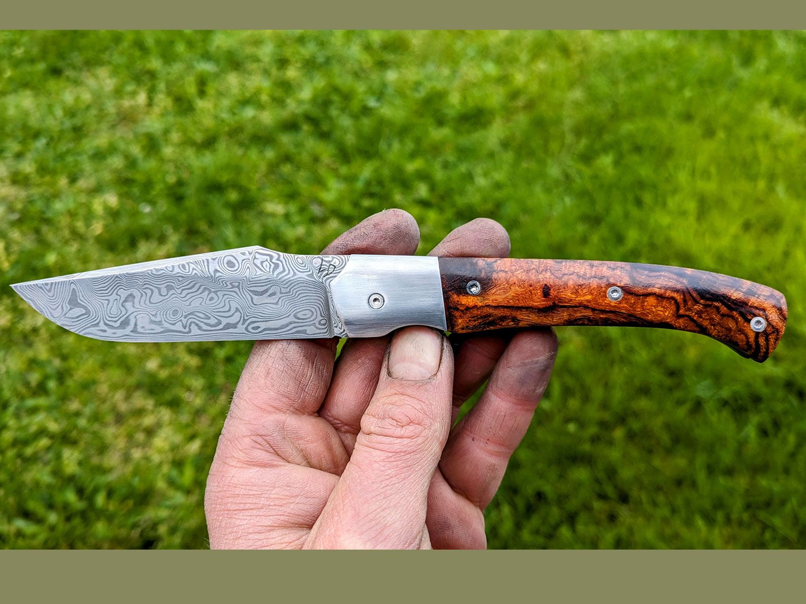 couteau-pliant-artisanal-squale
